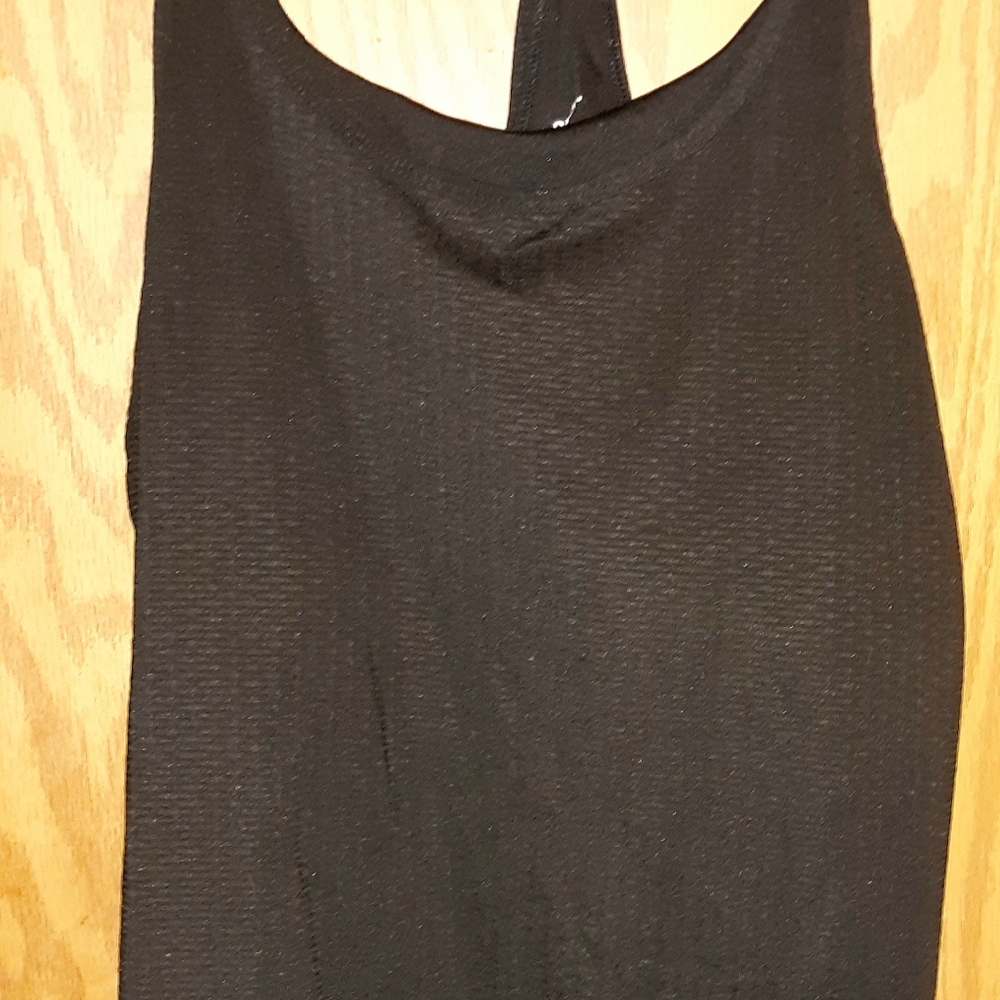 NWOT Danskin Now Semifitted tank with bra
